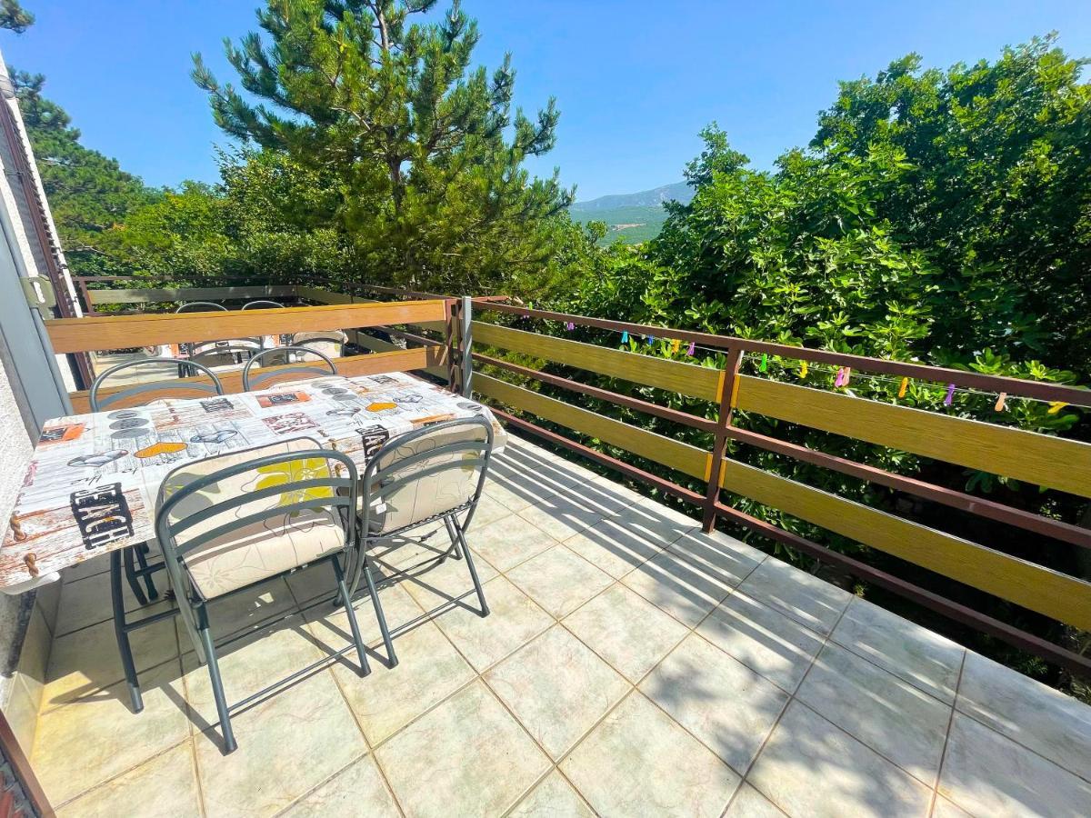 Apartmani Irena Jadranovo Exterior foto